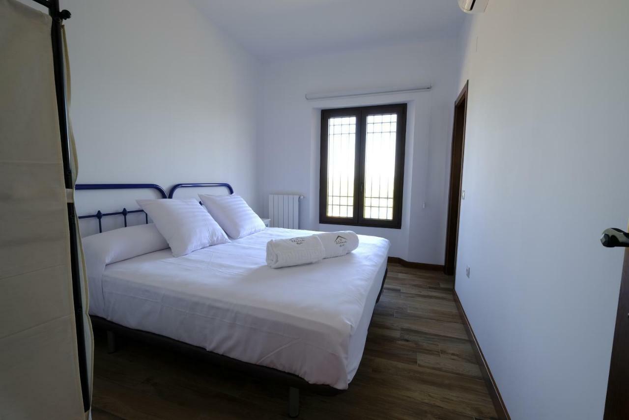 Casas De Alisne Guest House Almodovar del Rio Exterior photo